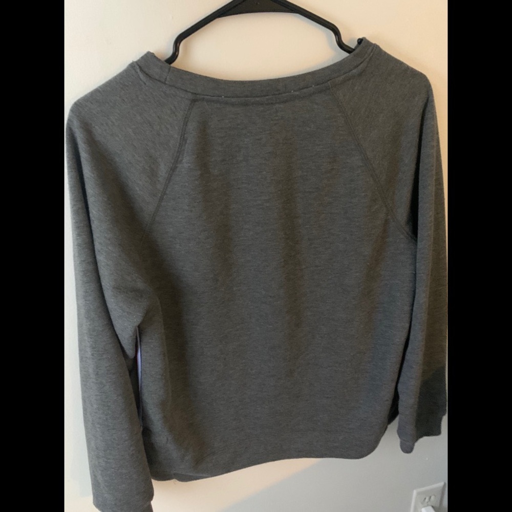 Sweater - Picture 2 of 4